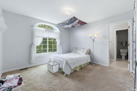 2306 Longleaf Drive Fort Wayne IN 46814