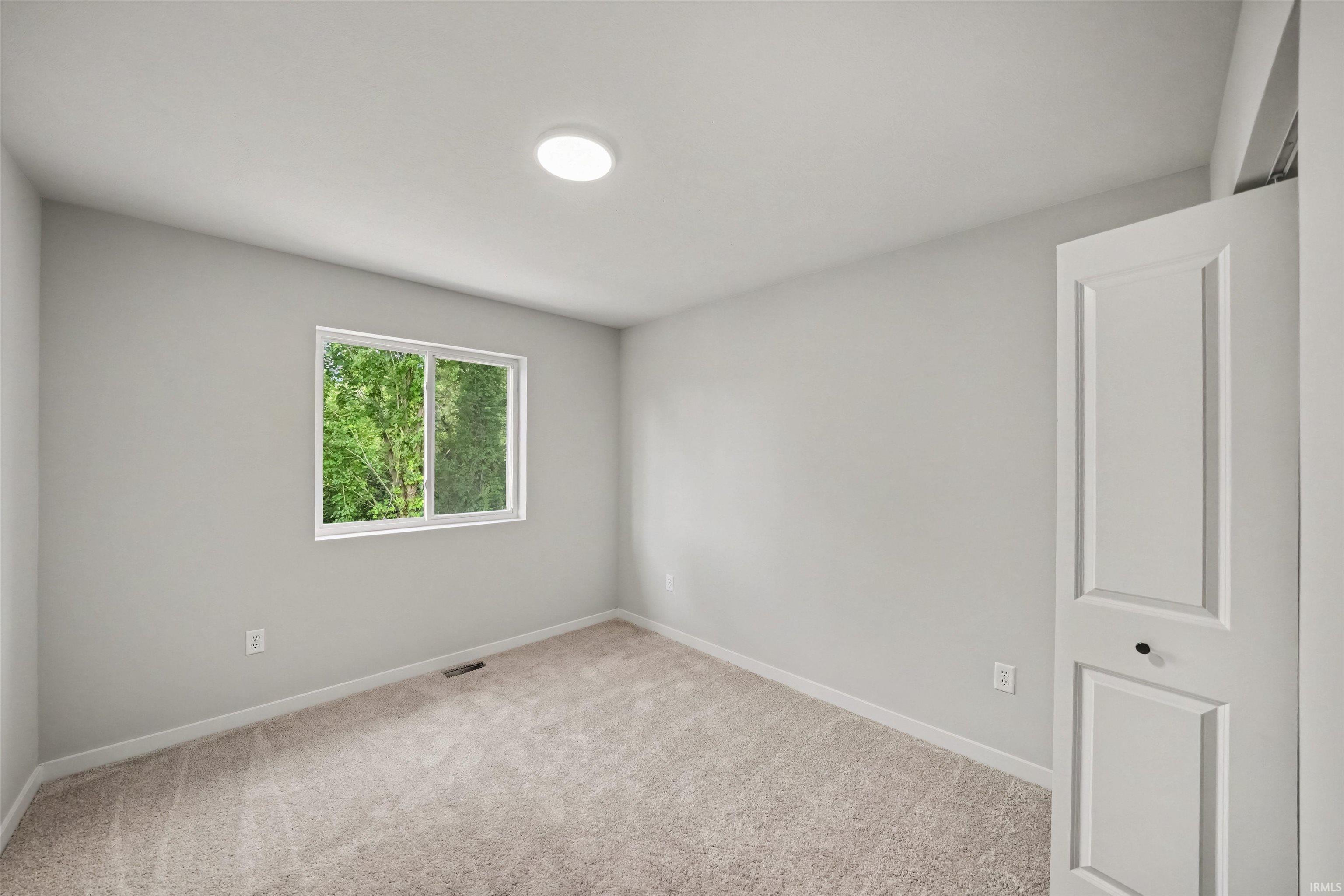 26876 Mcarthur Court South Bend IN 46628