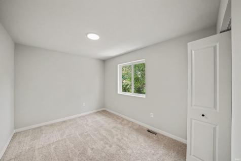 26876 Mcarthur Court South Bend IN 46628