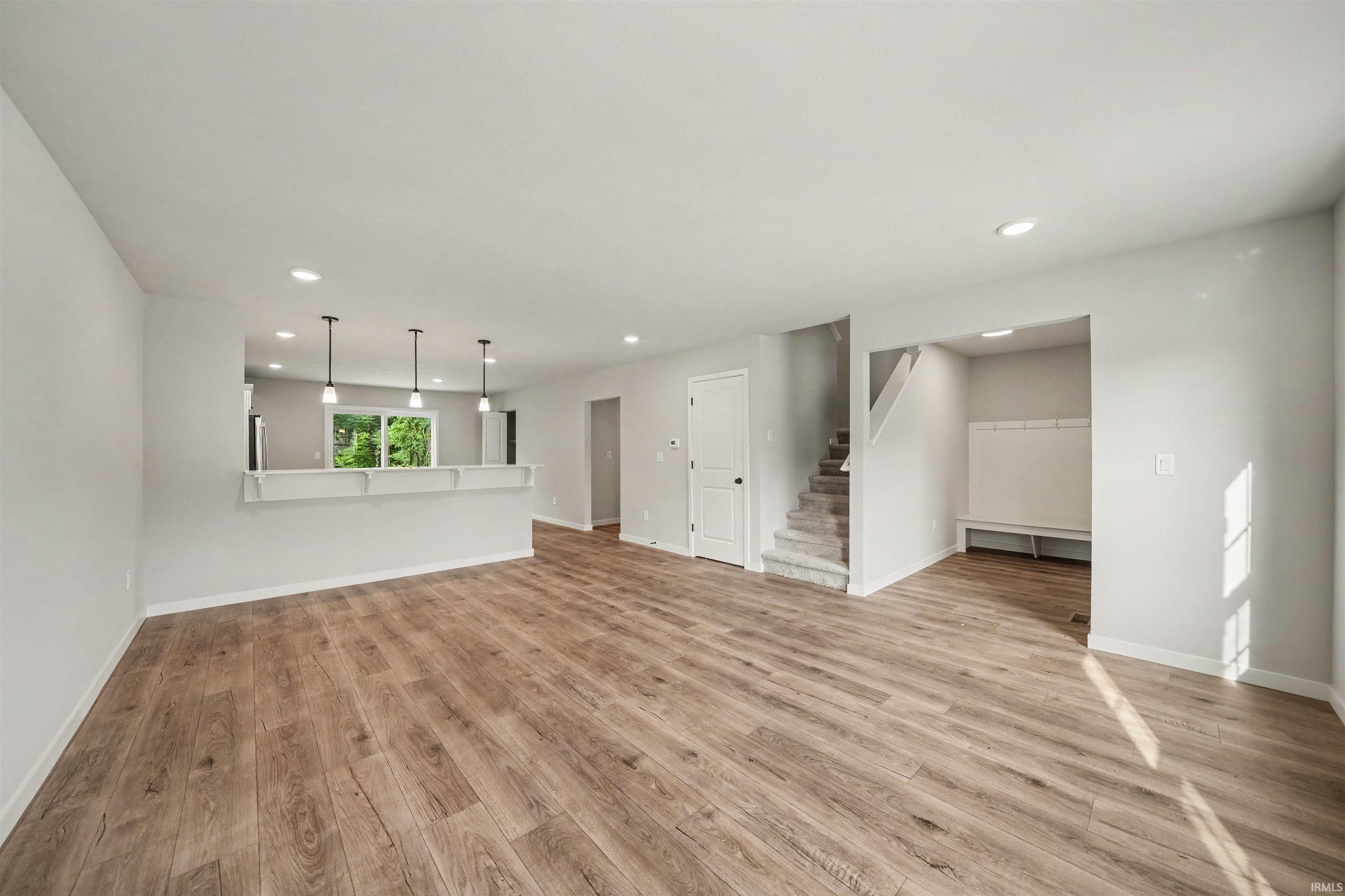 26876 Mcarthur Court South Bend IN 46628