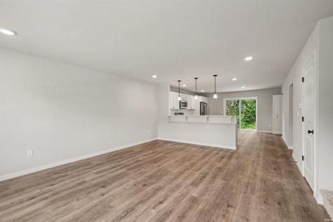 26876 Mcarthur Court South Bend IN 46628