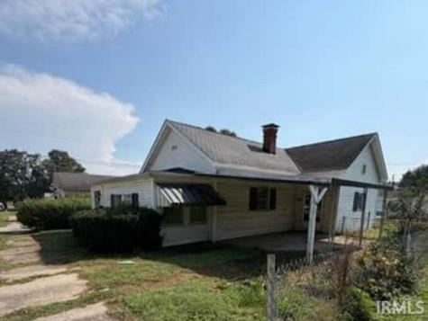 617 W 9th Street Connersville IN 47331