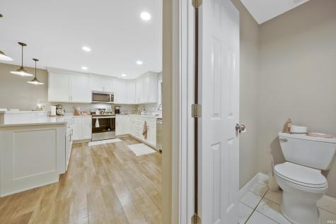 4075 S Hon Avenue Owensville IN 47665