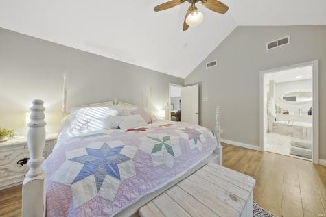 4075 S Hon Avenue Owensville IN 47665