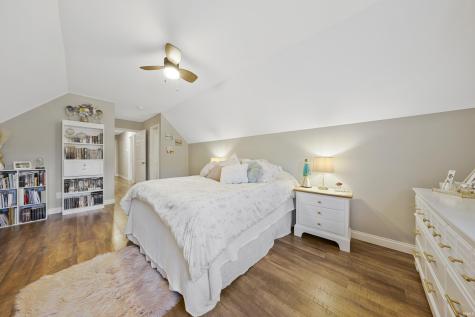 4075 S Hon Avenue Owensville IN 47665