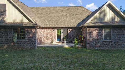 4075 S Hon Avenue Owensville IN 47665