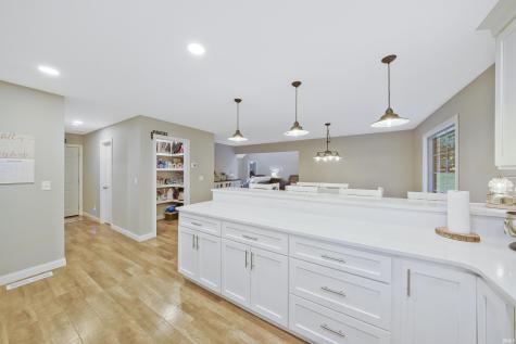 4075 S Hon Avenue Owensville IN 47665