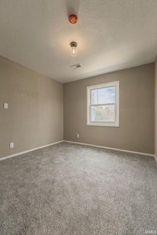 6331 Kent Road Fort Wayne IN 46816