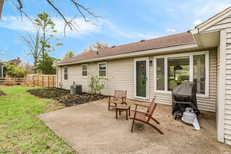 1601 E Ruby Lane Bloomington IN 47401