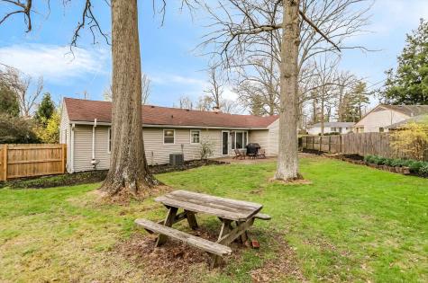 1601 E Ruby Lane Bloomington IN 47401
