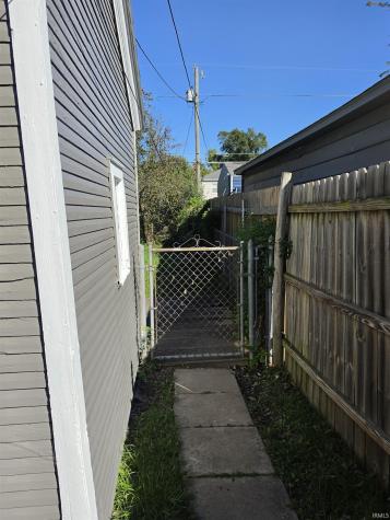 130 W Fleming Avenue Fort Wayne IN 46807