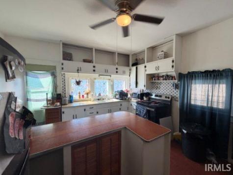 5050 E Washington Street Straughn IN 47387