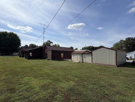 237 S Edwards Street Worthington IN 47471