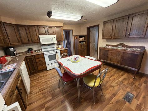 237 S Edwards Street Worthington IN 47471