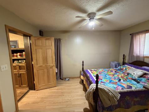 237 S Edwards Street Worthington IN 47471