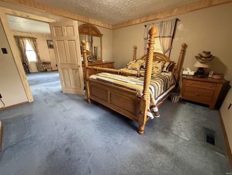 237 S Edwards Street Worthington IN 47471