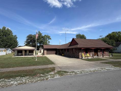 237 S Edwards Street Worthington IN 47471