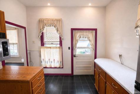 710 E 6th Street Anderson IN 46012