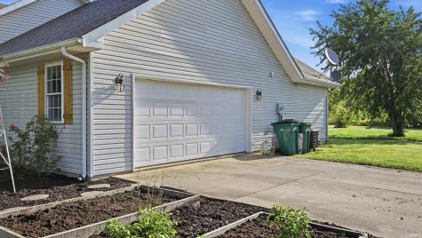 10620 S Cr 600 W Daleville IN 47334