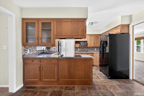 108 Mohawk Drive Flora IN 46929