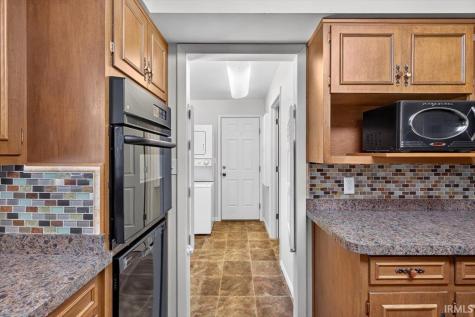 108 Mohawk Drive Flora IN 46929