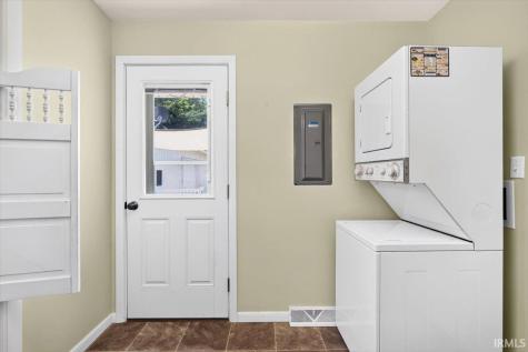 108 Mohawk Drive Flora IN 46929