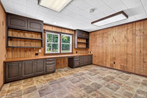 108 Mohawk Drive Flora IN 46929