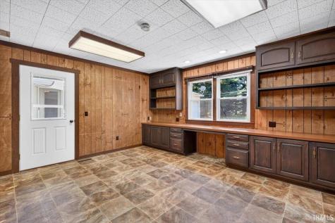 108 Mohawk Drive Flora IN 46929