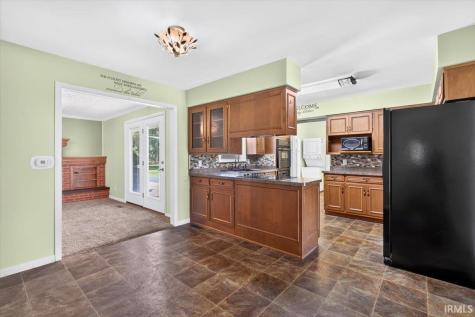 108 Mohawk Drive Flora IN 46929