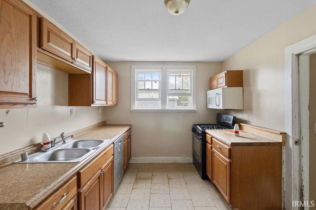 314 Jay Street Rochester IN 46975