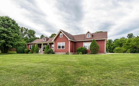 160 Knotting Hill Drive Springville IN 47462