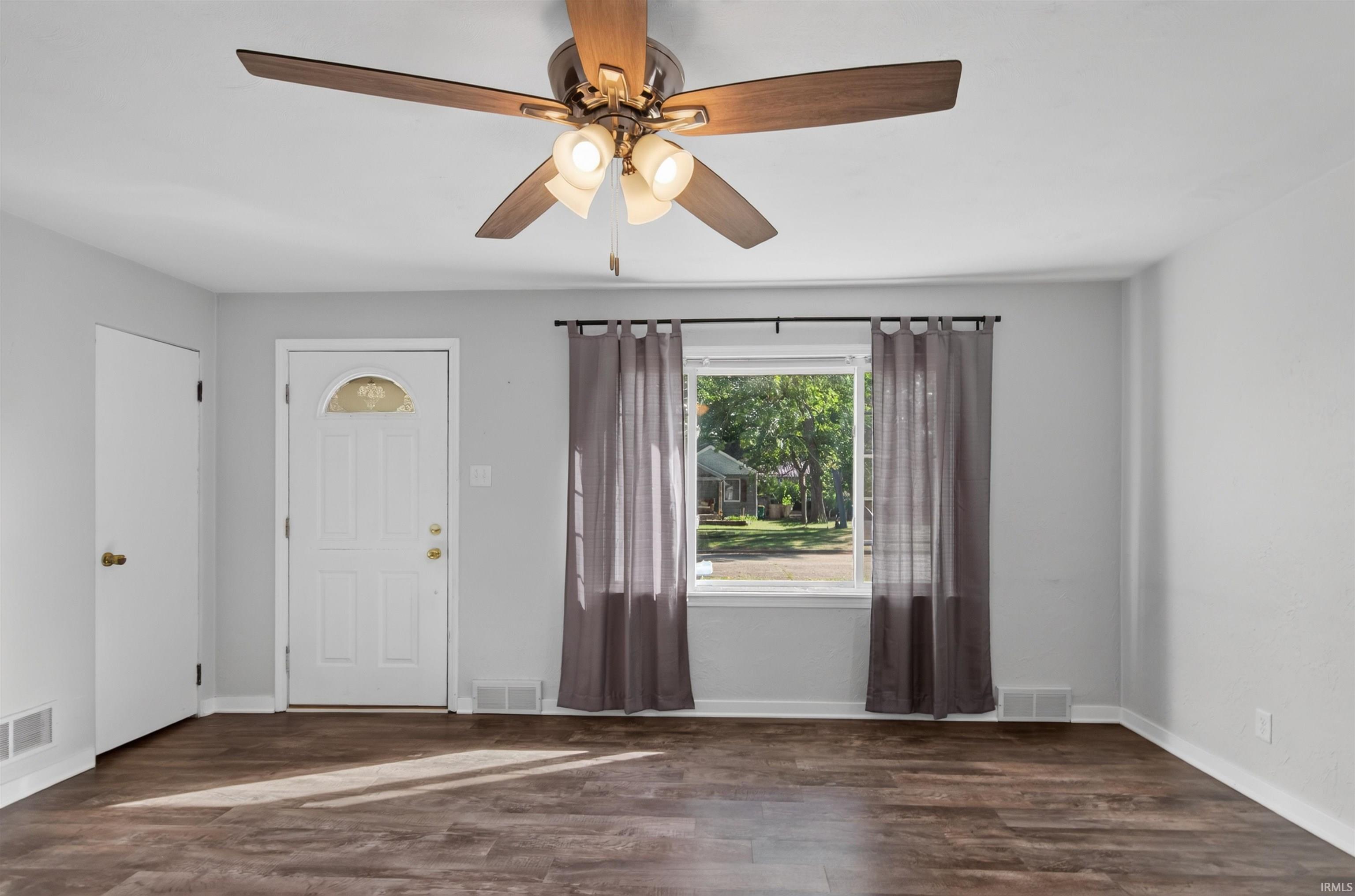 918 W Battell Street Mishawaka IN 46544