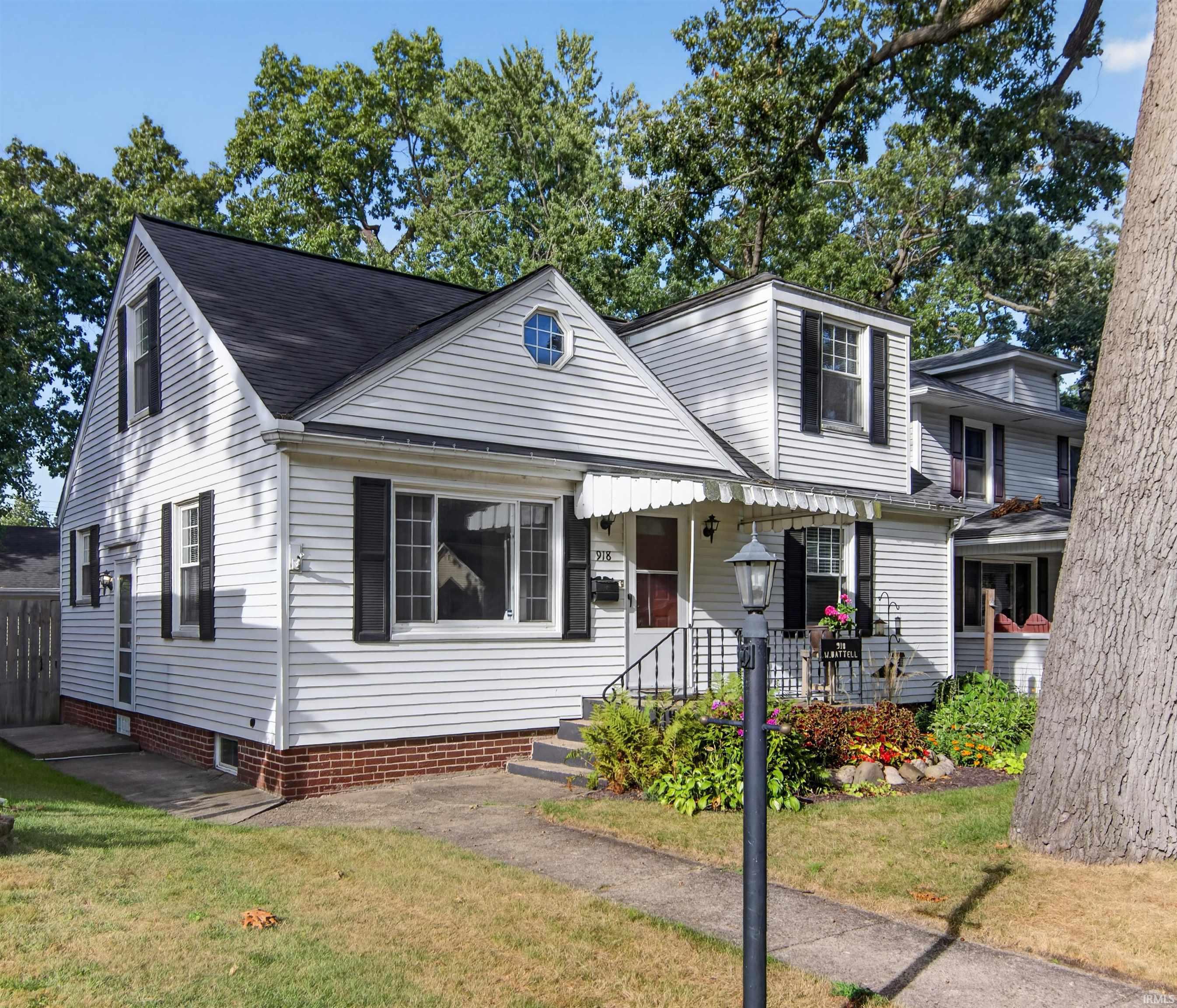 918 W Battell Street Mishawaka IN 46544