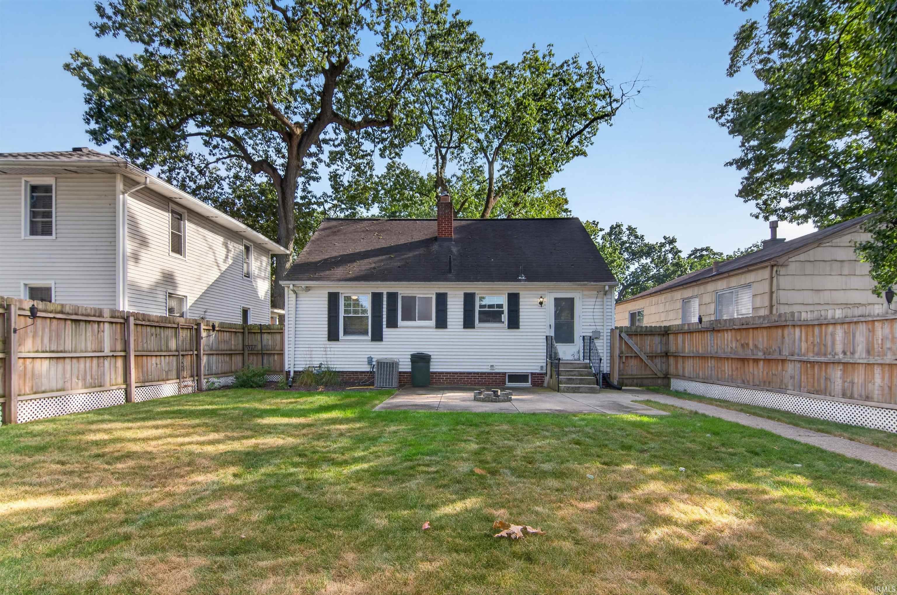 918 W Battell Street Mishawaka IN 46544