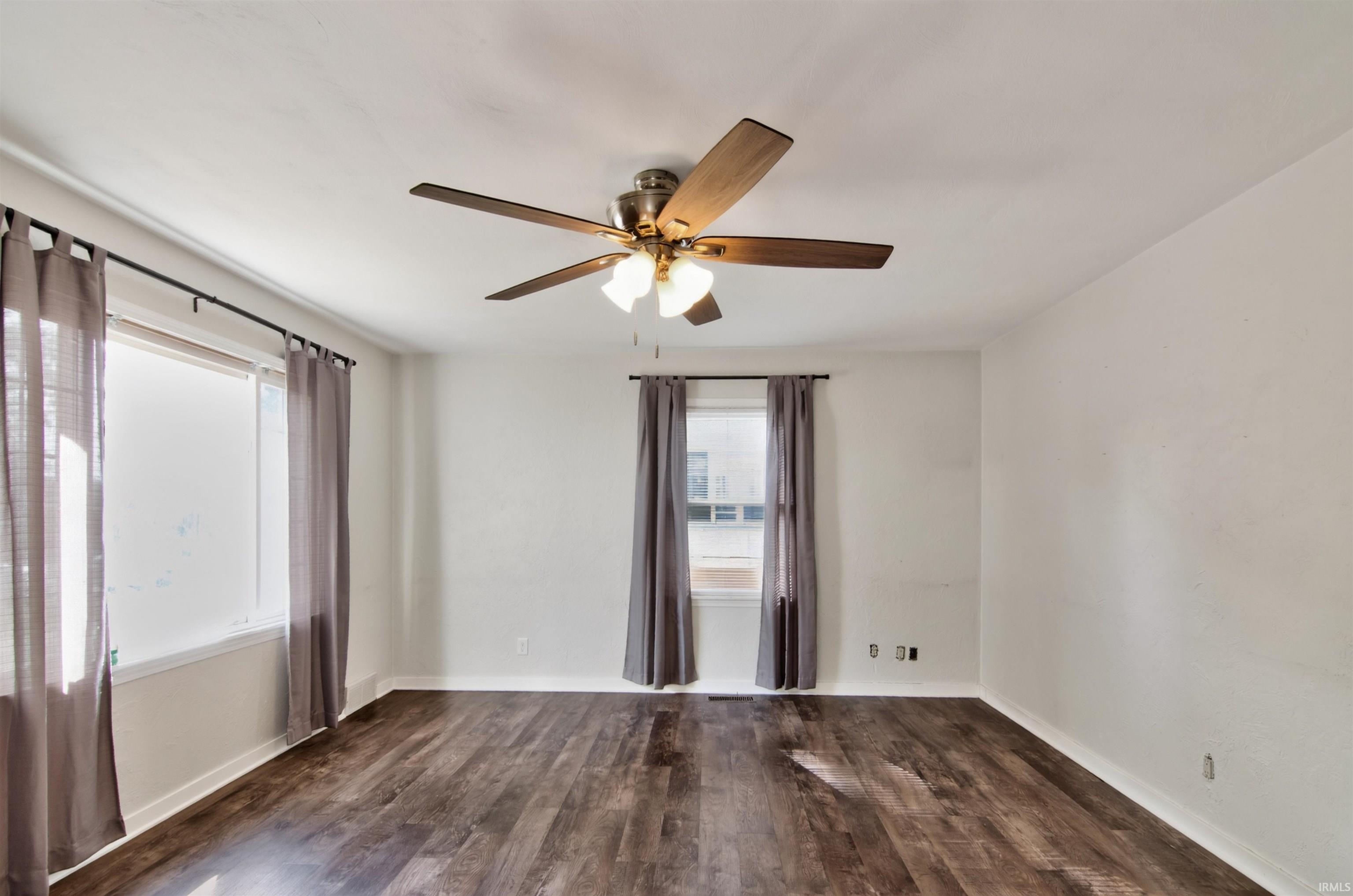 918 W Battell Street Mishawaka IN 46544