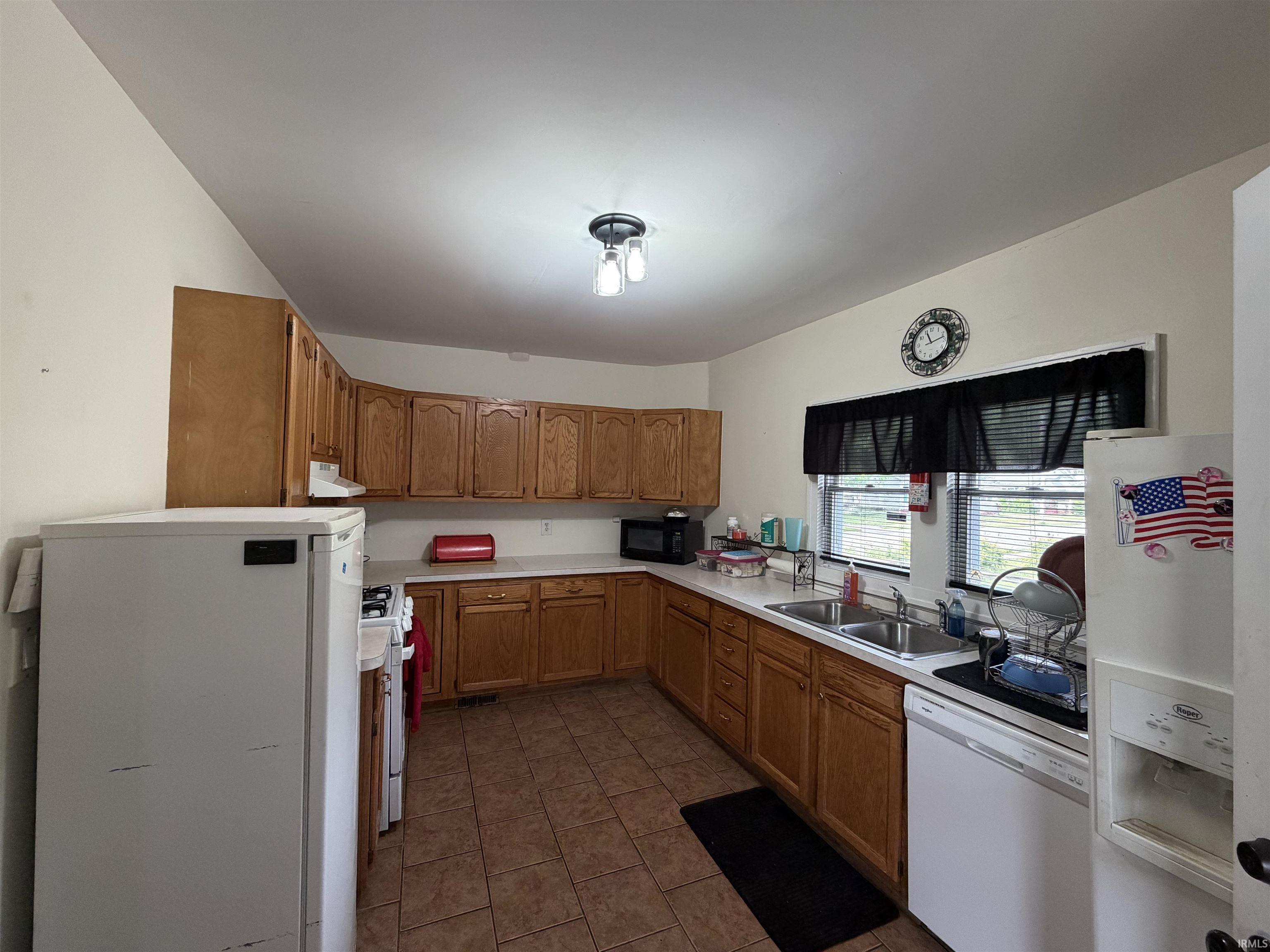 156 W Simonton Street Elkhart IN 46514