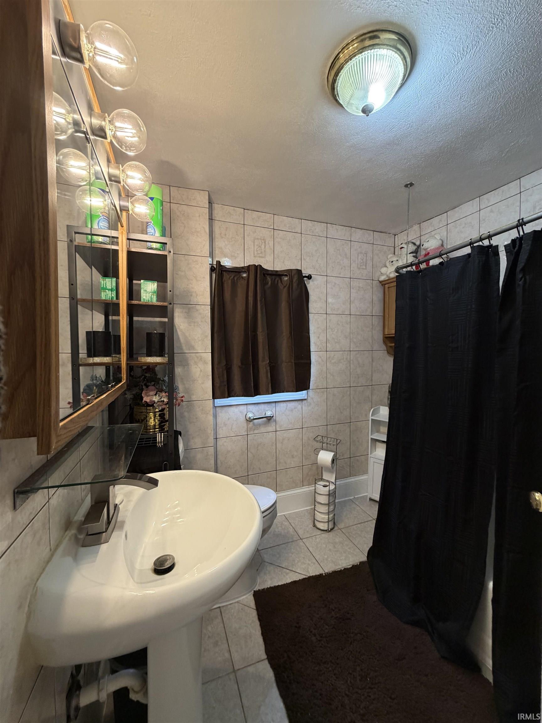 156 W Simonton Street Elkhart IN 46514