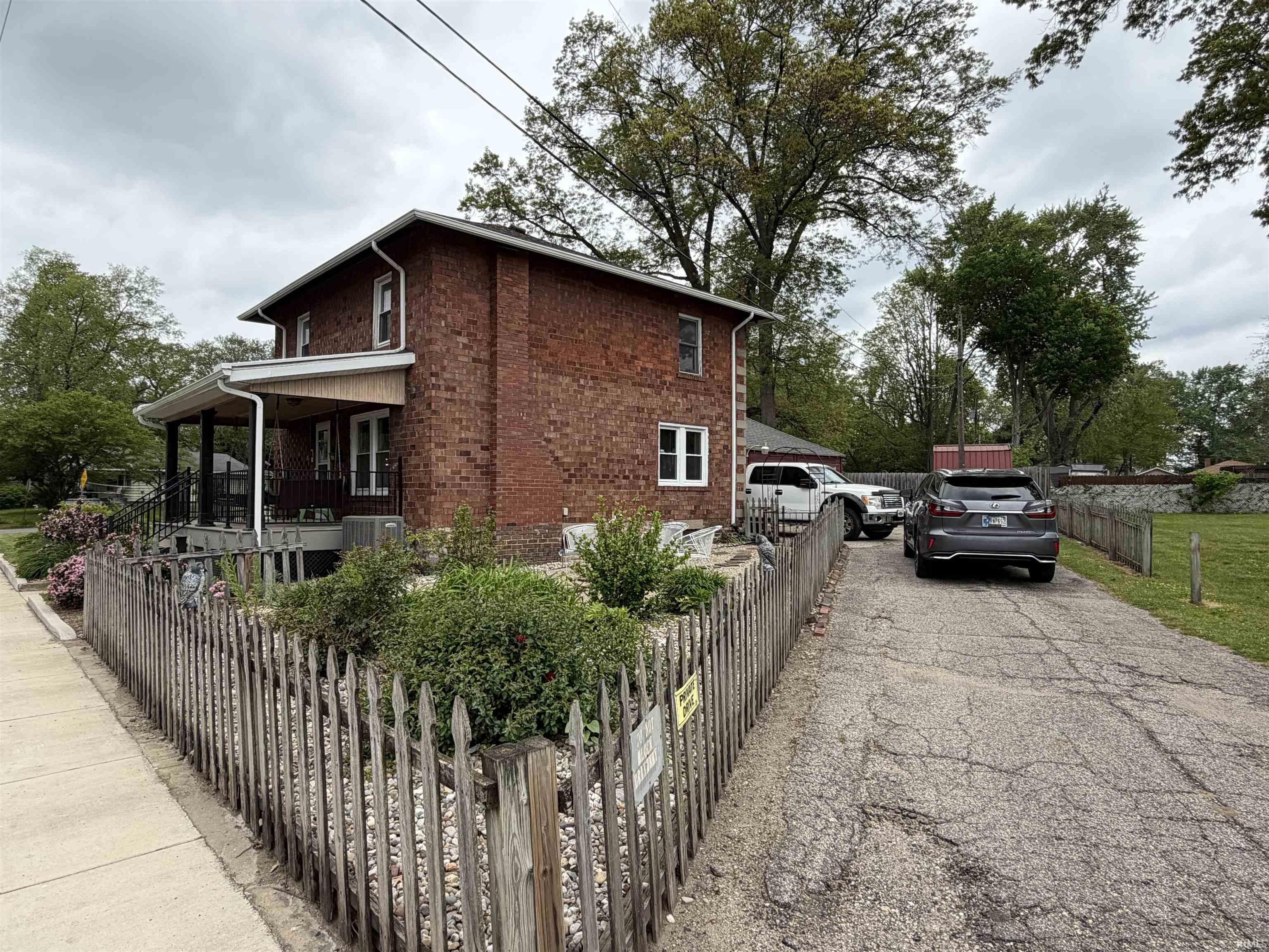 156 W Simonton Street Elkhart IN 46514