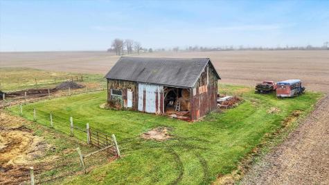 8257 S Country Road 1075 Charlottesville IN 46117