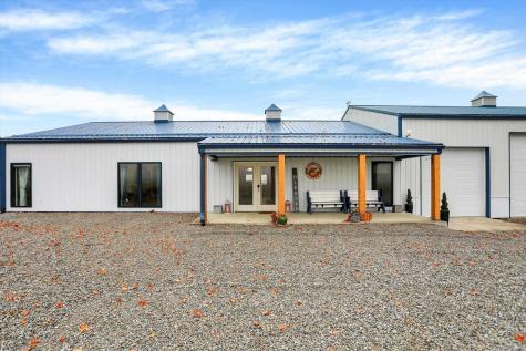 8257 S Country Road 1075 Charlottesville IN 46117