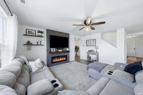 11671 Slade Court Fort Wayne IN 46818