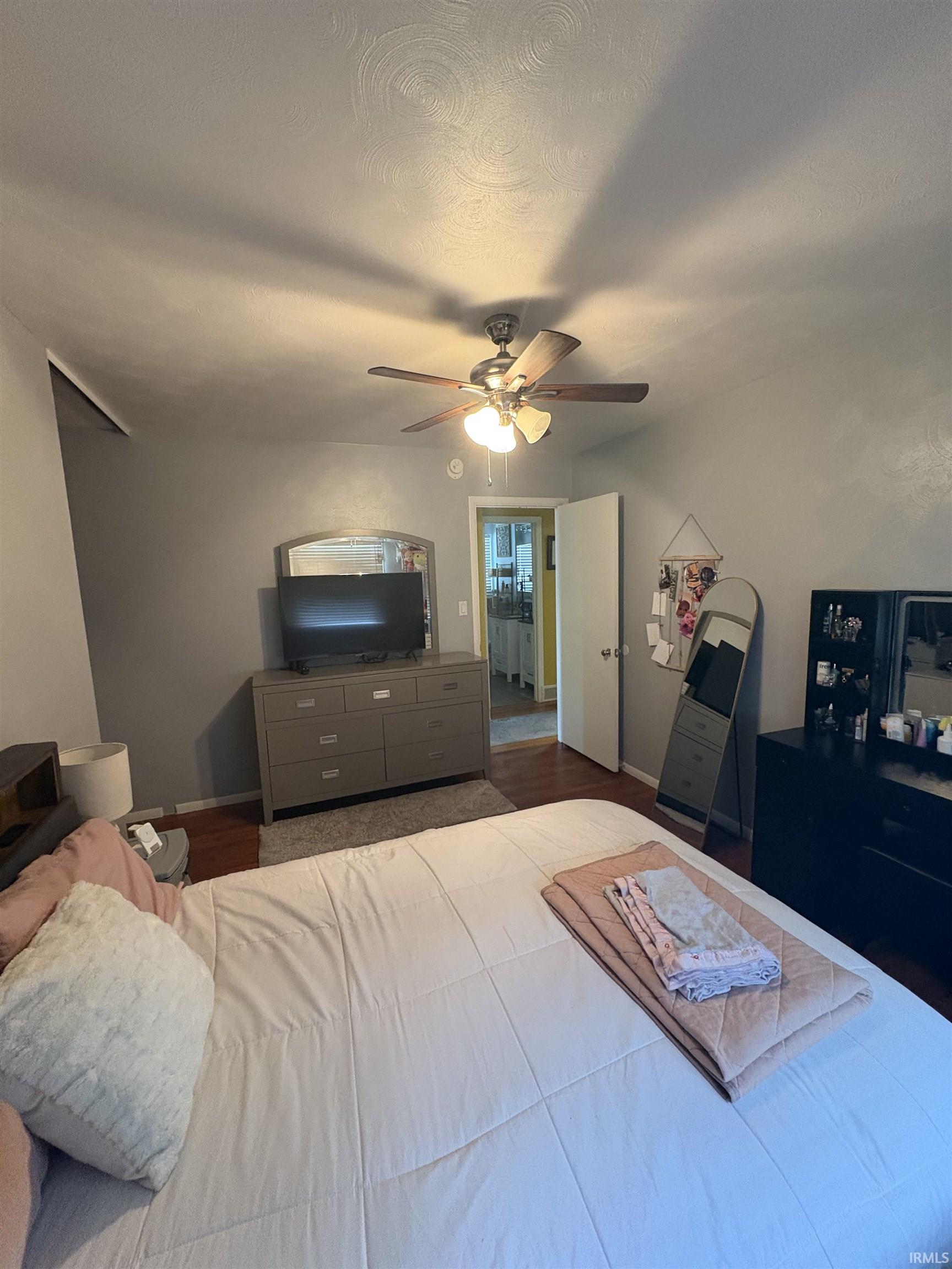 1603 Crestwood Boulevard South Bend IN 46635