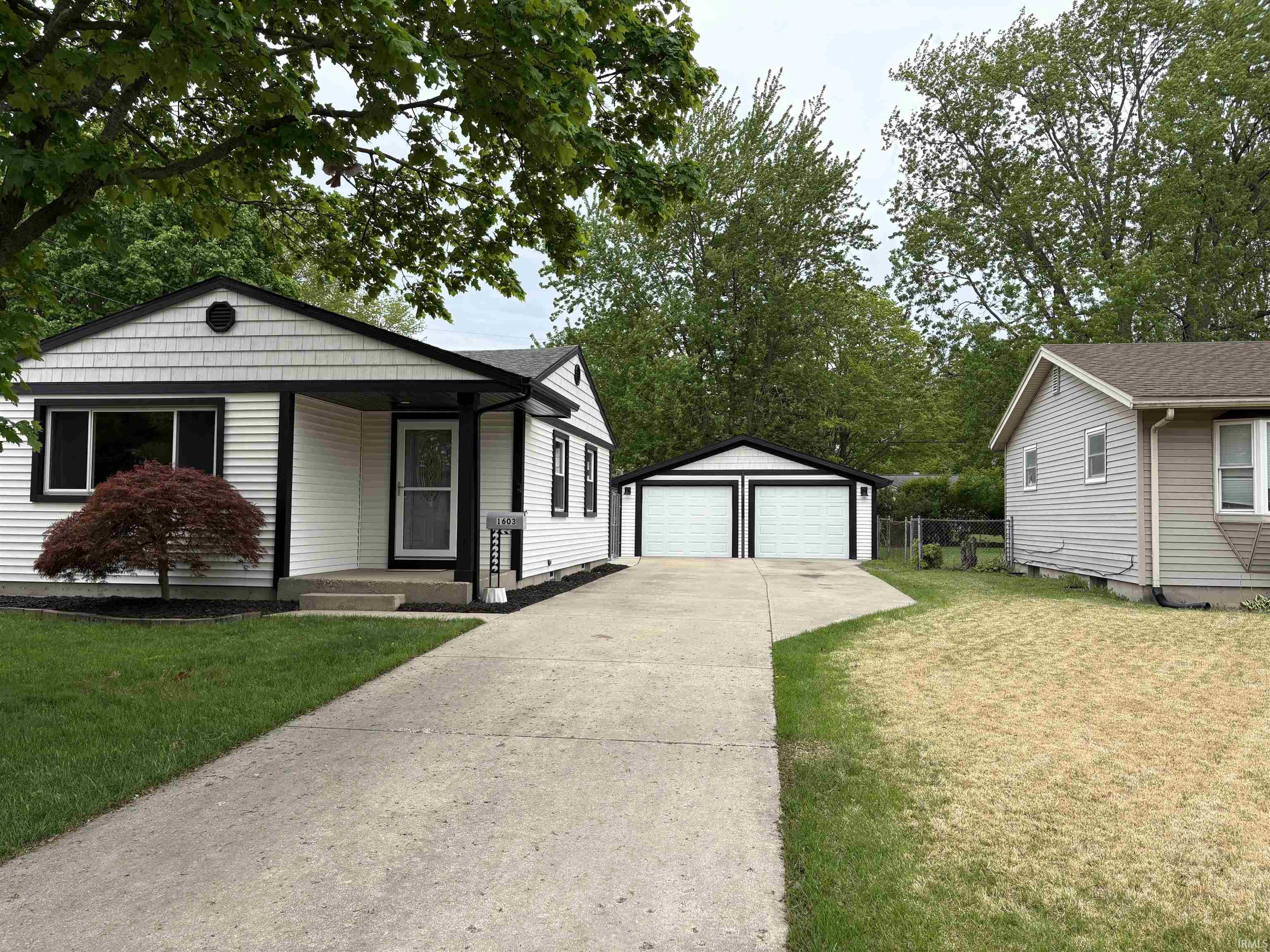 1603 Crestwood Boulevard South Bend IN 46635