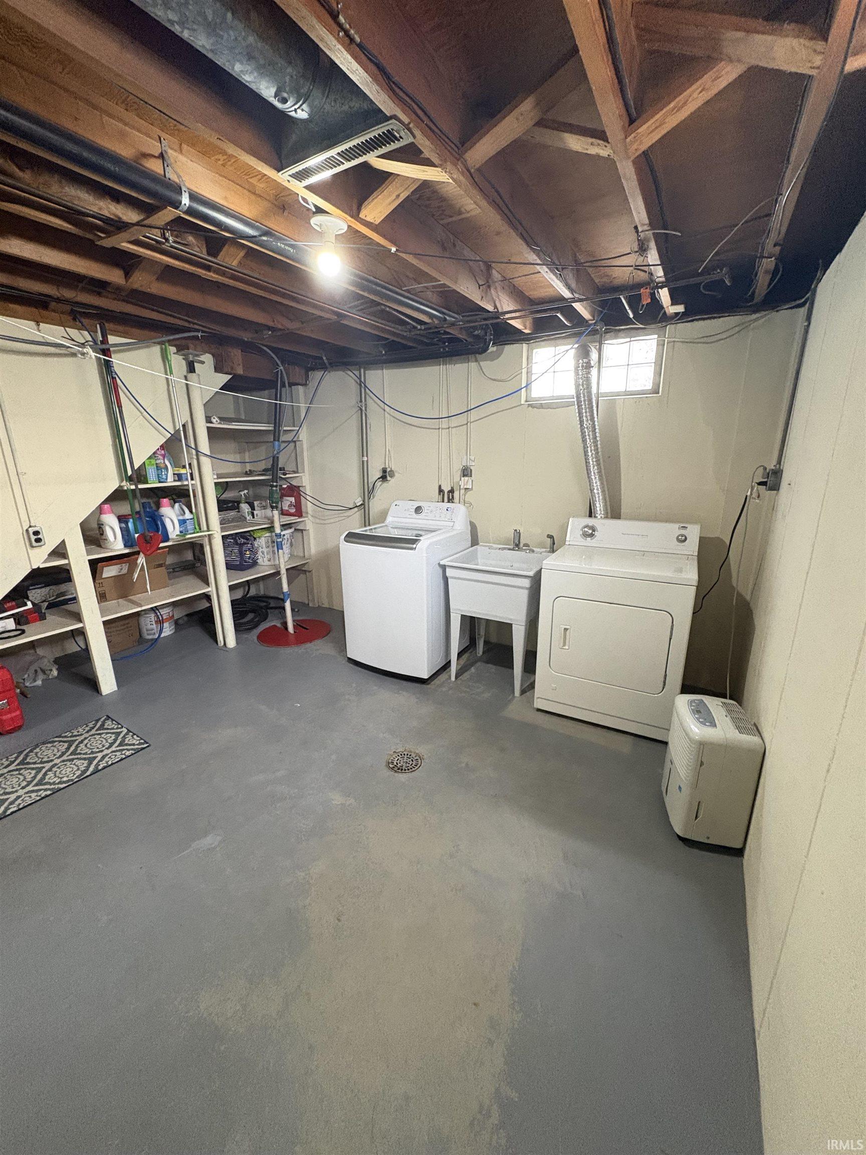 1603 Crestwood Boulevard South Bend IN 46635