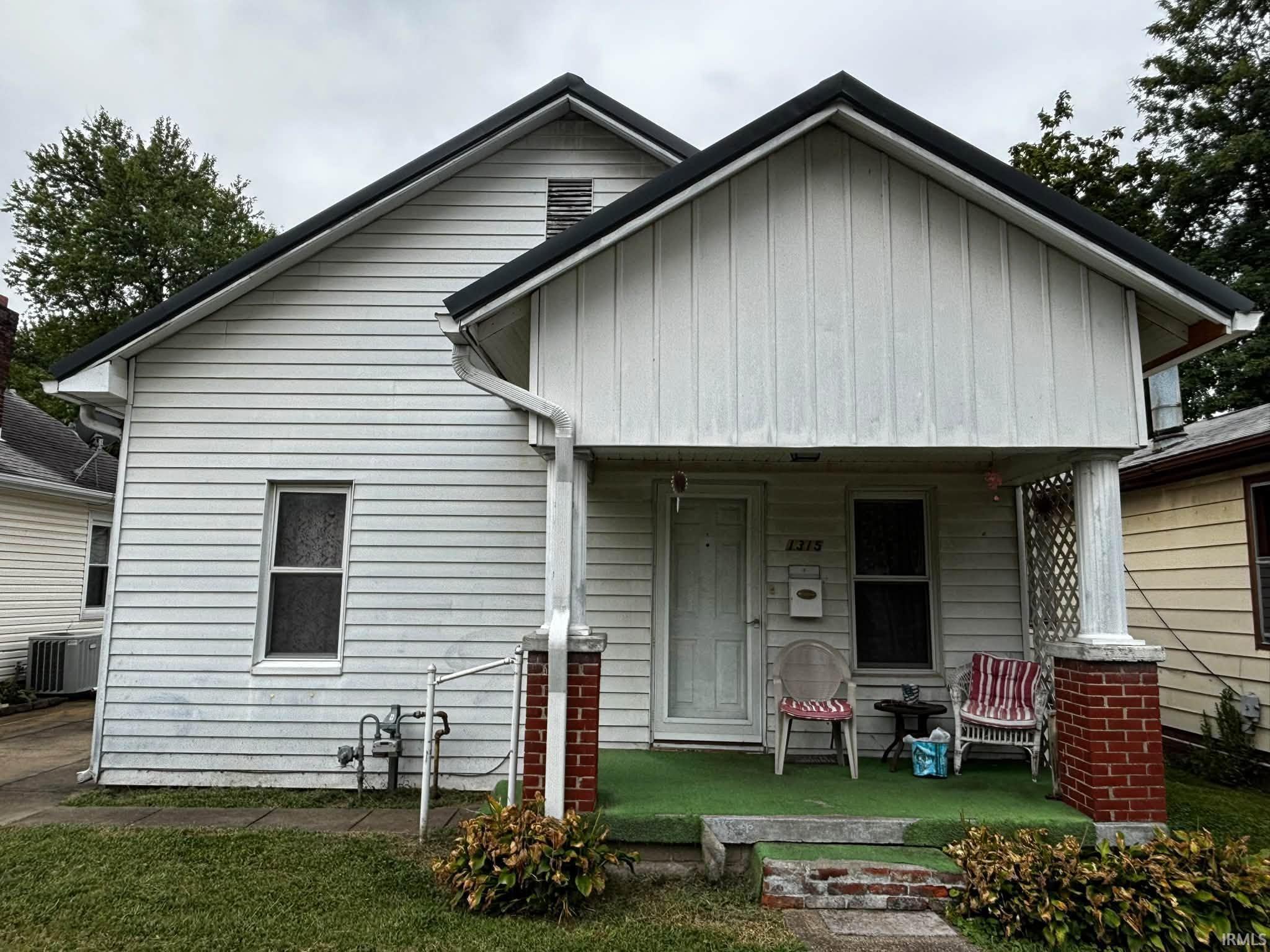 1315 Lodge Avenue Evansville IN 47714
