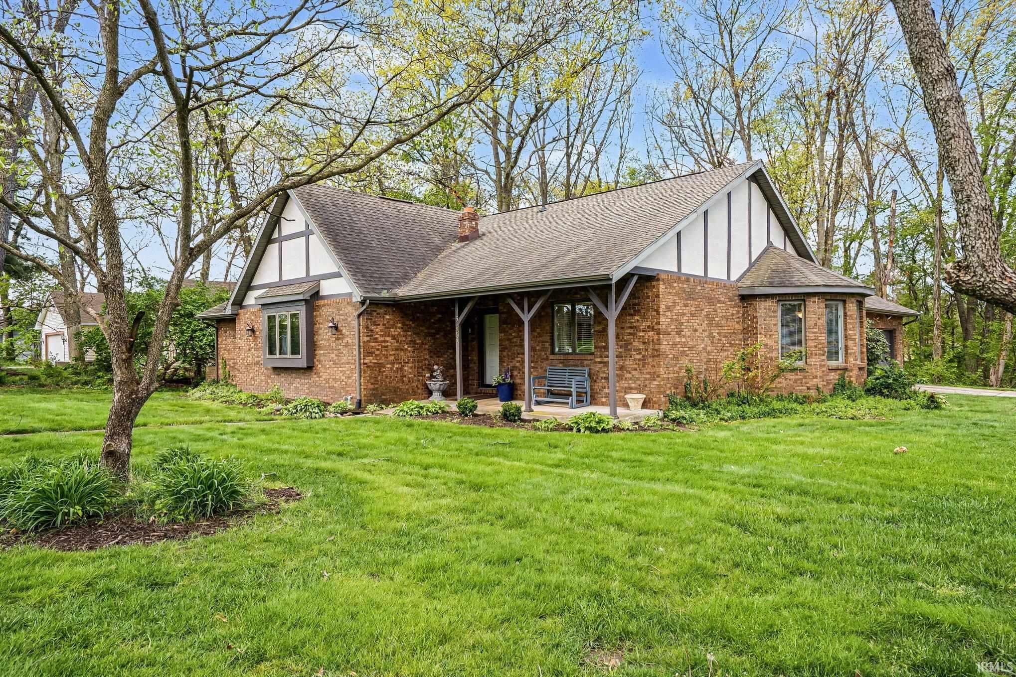 51955 Hinton Lane Granger IN 46530