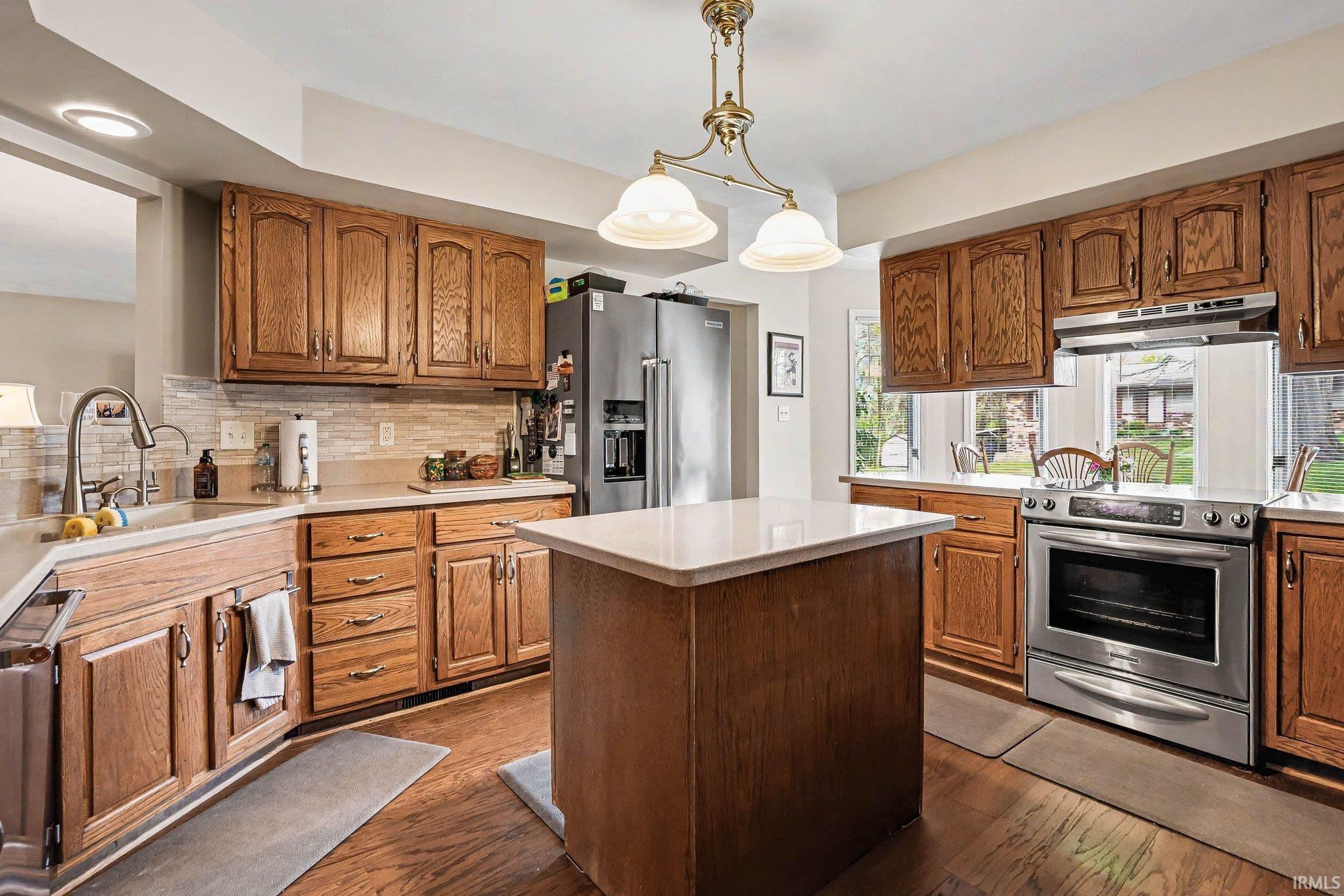51955 Hinton Lane Granger IN 46530