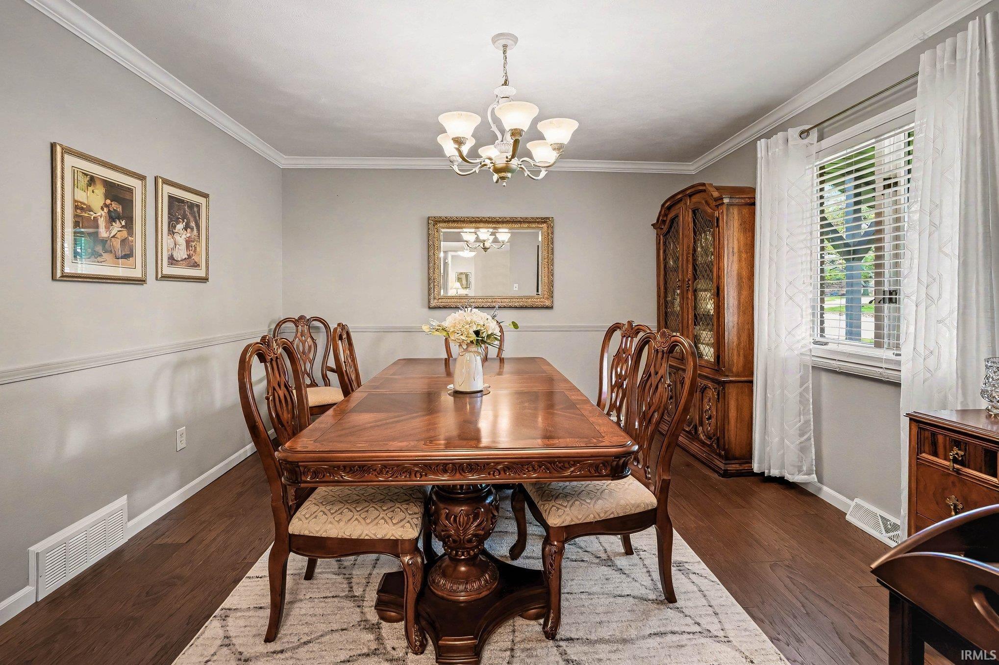 51955 Hinton Lane Granger IN 46530