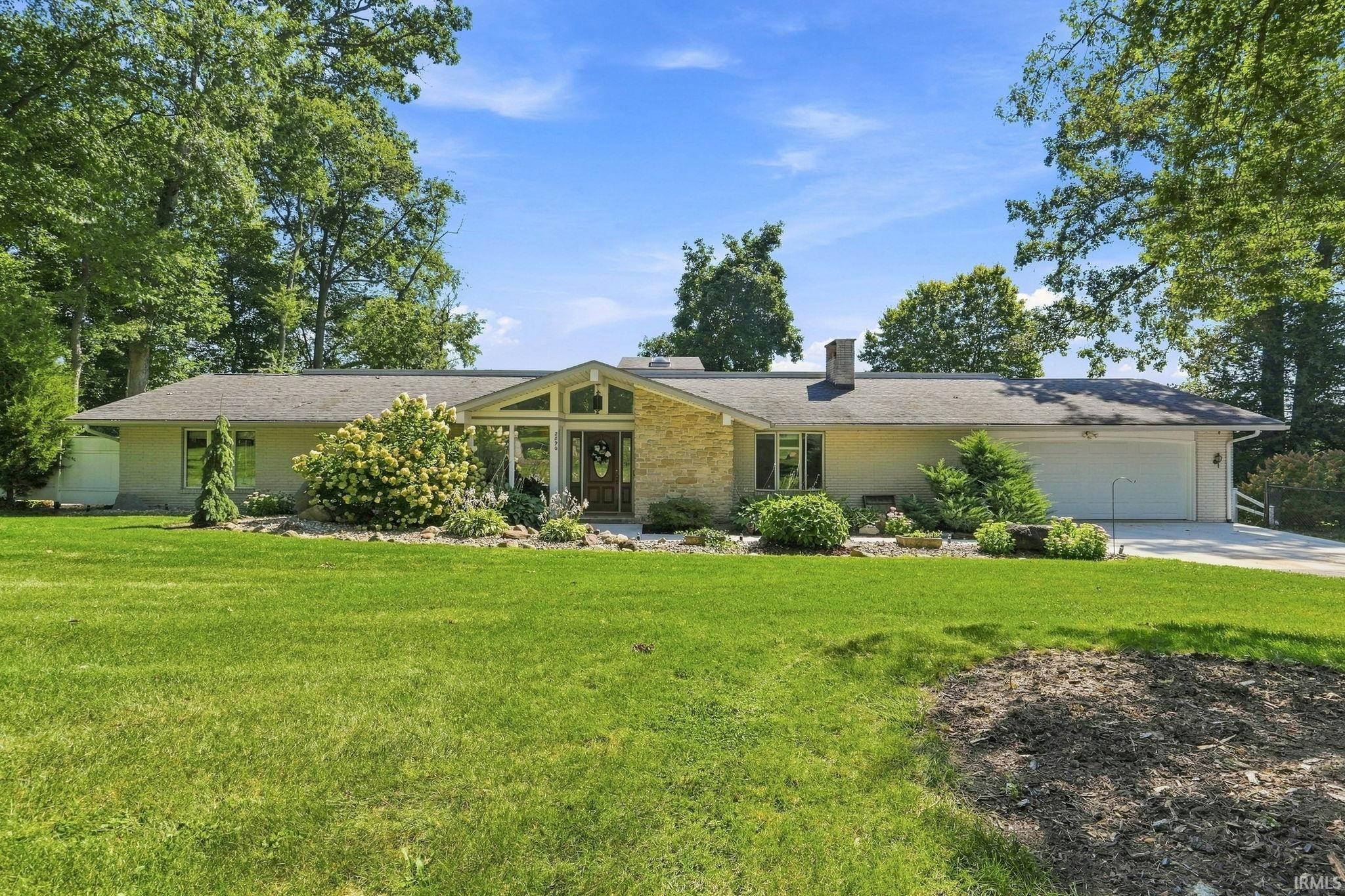 2890 E Hickory Lane Columbia City IN 46725