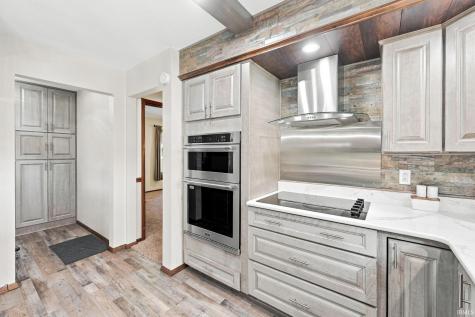 2890 E Hickory Lane Columbia City IN 46725